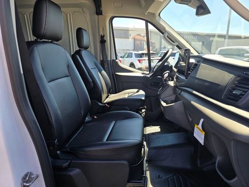 New 2026 Ford Transit 250 148 High Roof RWD image 15