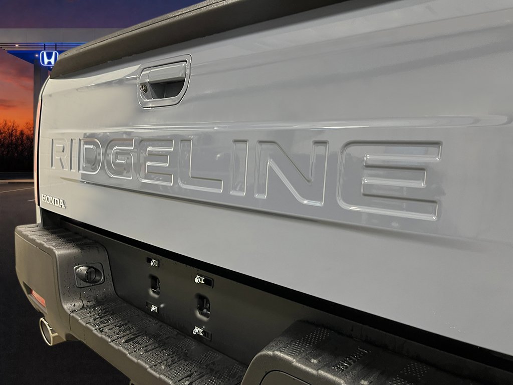 Used 2025 Honda Ridgeline RTL image 6