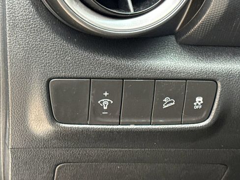 Used 2023 Hyundai Kona SEL AWD/4WD image 22