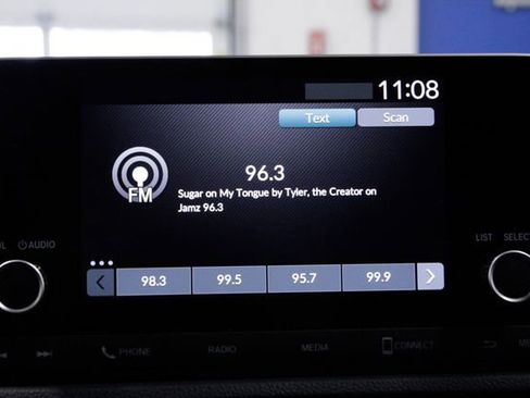 Certified 2025 Honda CR-V Sport image 30