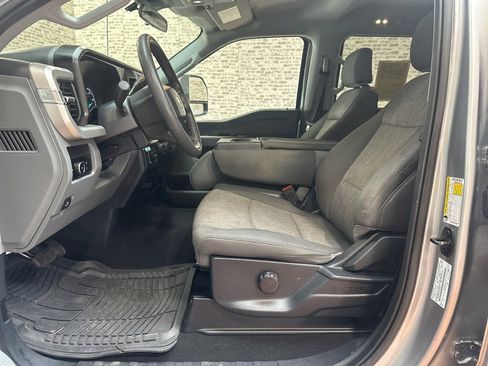 Used 2023 Ford F250 XL w/ STX Appearance Package image 24