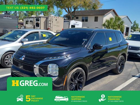 Used 2022 Mitsubishi Outlander SEL Black Edition image 1