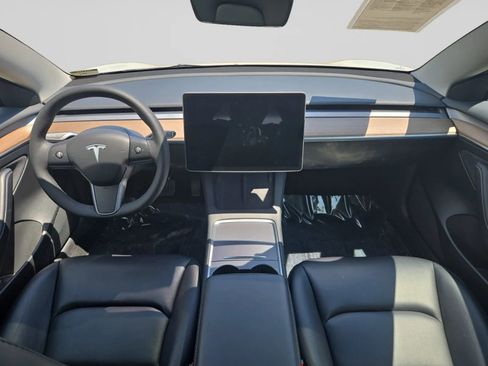 Used 2023 Tesla Model 3 Standard Range RWD image 19