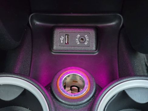 Used 2015 MINI Cooper Base image 25