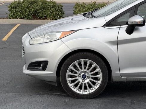 Used 2014 Ford Fiesta Titanium image 11