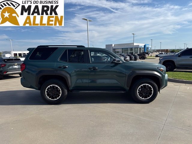 Used 2025 Toyota 4Runner TRD Sport Premium AWD/4WD image 6