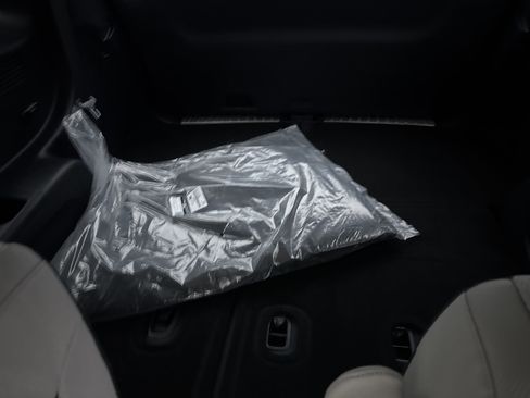 Used 2025 Hyundai Palisade Calligraphy image 14