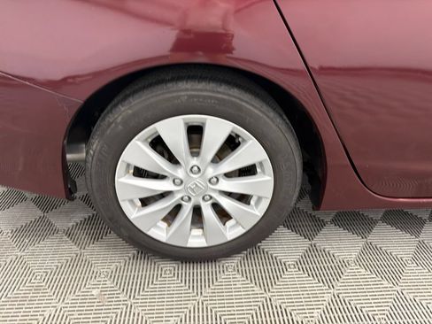 Used 2014 Honda Accord EX-L image 19