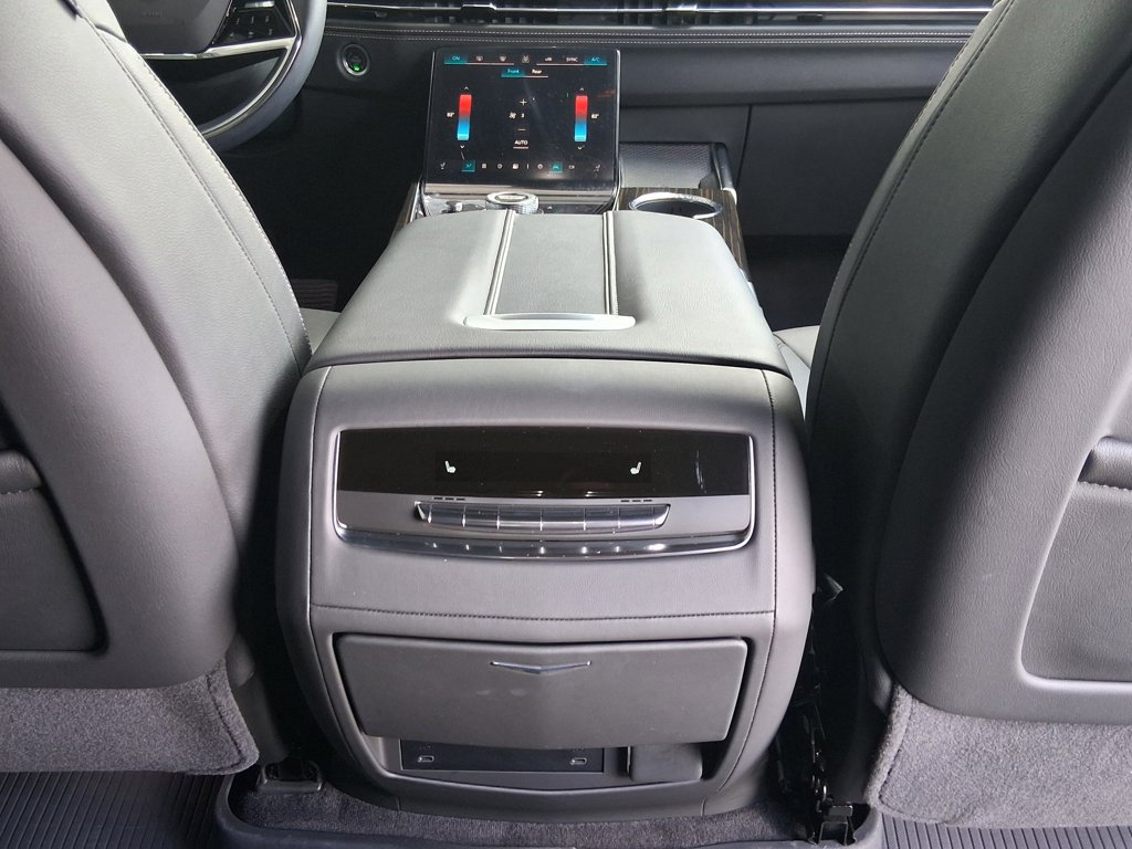Used 2026 Cadillac Escalade ESV 2WD w/ LPO, Floor Liner Package image 25