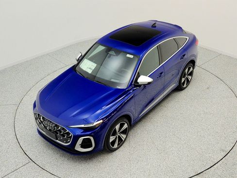 New 2026 Audi SQ5 Premium Plus AWD/4WD image 16