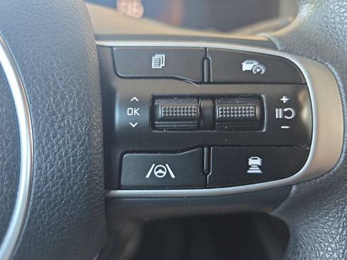 Used 2025 Kia K5 LXS FWD image 23
