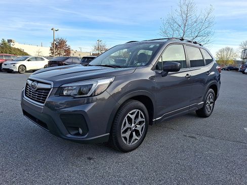Used 2021 Subaru Forester Premium w/ Popular Package #1 image 3
