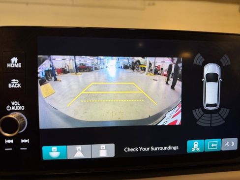 Used 2023 Honda HR-V EX-L image 26