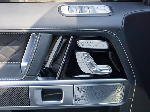 Used 2026 Mercedes-Benz G 63 AMG 4MATIC image 11