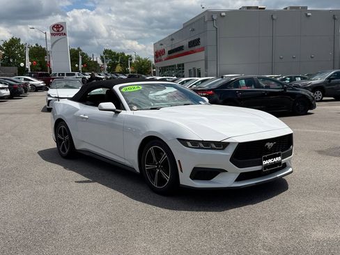 Used 2024 Ford Mustang Premium RWD image 30
