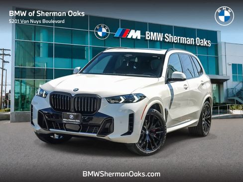 Used 2026 BMW X5 sDrive40i w/ M Sport Package RWD image 1