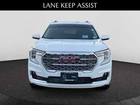 Used 2022 GMC Terrain Denali image 8