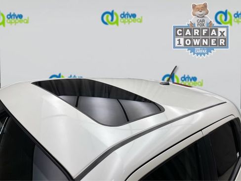 Used 2017 Nissan Juke SV AWD/4WD image 13