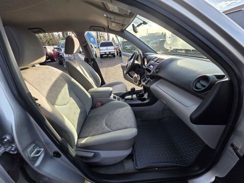 Used 2010 Toyota RAV4 4WD V6 image 15