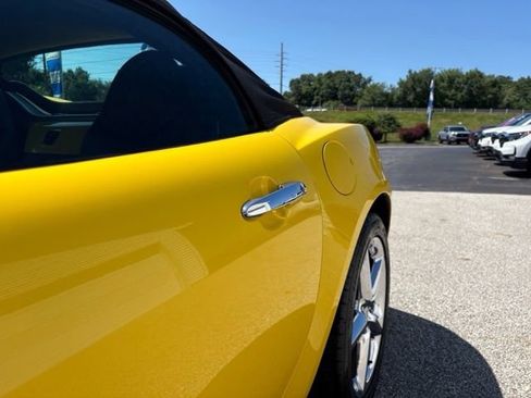 Used 2007 Saturn Sky w/ Premium Trim Pkg RWD image 27