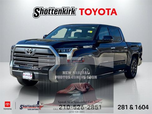Used 2022 Toyota Tundra Limited image 1