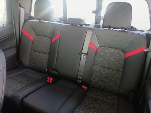 New 2025 Chevrolet Colorado Z71 w/ Technology Package image 30