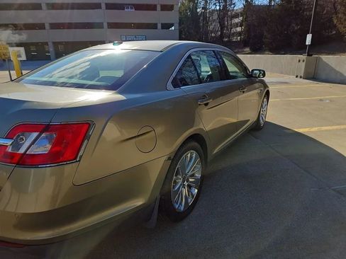 Used 2012 Ford Taurus Limited image 10