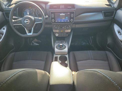 Used 2023 Nissan Leaf S image 13