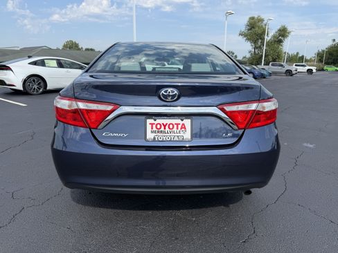 Used 2017 Toyota Camry LE w/ Protection Package (Q2) FWD image 6