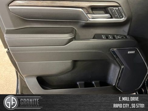 Used 2024 Chevrolet Silverado 3500 LTZ w/ LTZ Convenience Package AWD/4WD image 18