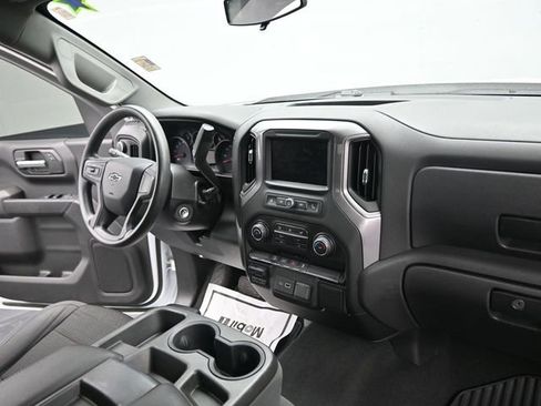 Used 2021 Chevrolet Silverado 1500 Custom Trail Boss image 18