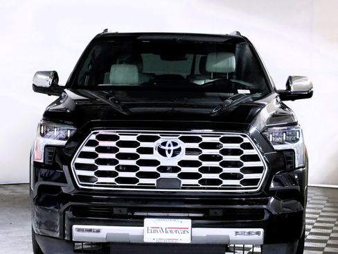 Used 2024 Toyota Sequoia Capstone AWD/4WD image 2