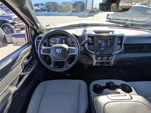 Used 2024 RAM 3500 Big Horn image 17