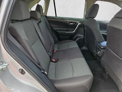 Used 2024 Toyota RAV4 XLE FWD image 24