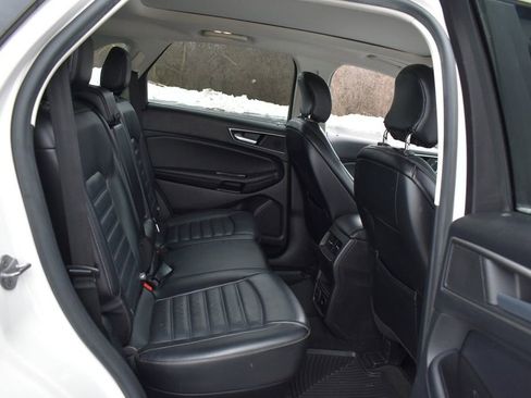 Used 2015 Ford Edge SEL w/ Equipment Group 201A image 33