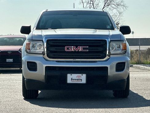 Used 2017 GMC Canyon 2WD Crew Cab w/ Convenience Package image 11