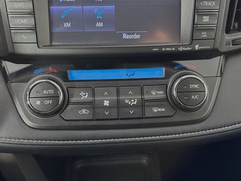 Used 2018 Toyota RAV4 XLE image 15