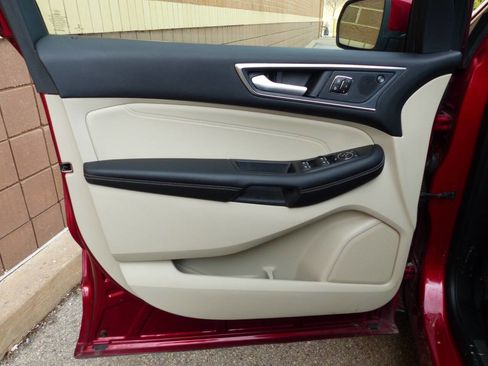 Used 2024 Ford Edge Titanium w/ Titanium Elite Package image 31