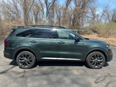 Used 2023 Kia Sorento X-Line EX image 3