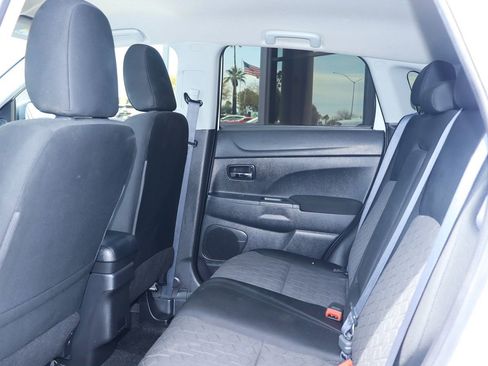 Used 2024 Mitsubishi Outlander Sport AWD image 30