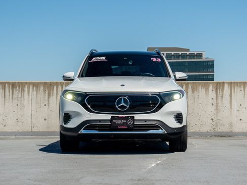 Certified 2023 Mercedes-Benz EQB 300 4MATIC image 2