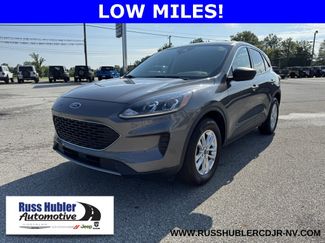 Used 2022 Ford Escape SE w/ Convenience Package image 1