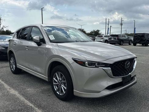 Used 2025 MAZDA CX-5 AWD 2.5 S w/ Preferred Package image 13