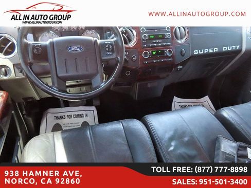 Used 2009 Ford F250 Lariat image 12