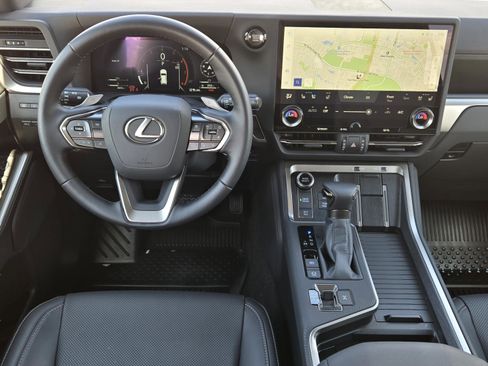 Used 2025 Lexus GX 550 Premium Package w/ Cold Area Package image 37