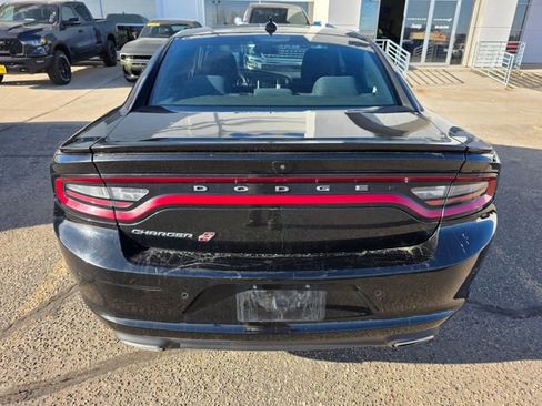 Used 2019 Dodge Charger SXT AWD/4WD image 13