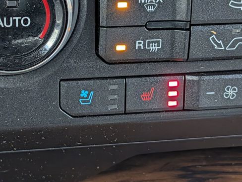 Certified 2018 Ford F150 Lariat w/ Equipment Group 502A Luxury image 23