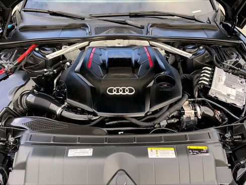 Used 2022 Audi S5 Premium Plus w/ Premium Plus Package AWD/4WD image 31