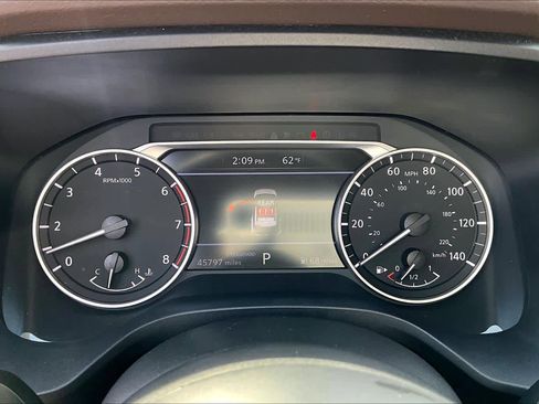 Used 2023 Nissan Rogue S image 24