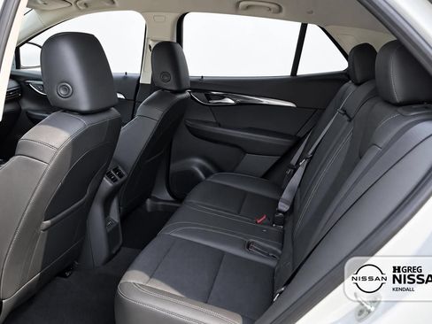 Used 2024 Buick Envision Preferred AWD/4WD image 9